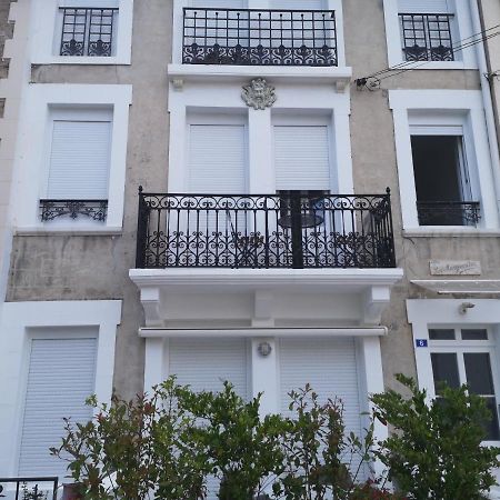 Chalet Les Marguerites - Biarritz Centre Ville エクステリア 写真